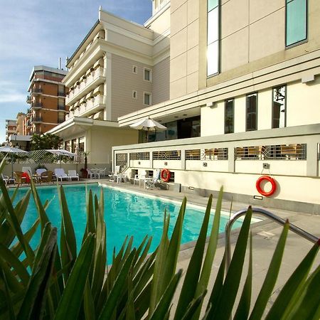 Hotel Nord Est Rimini Esterno foto