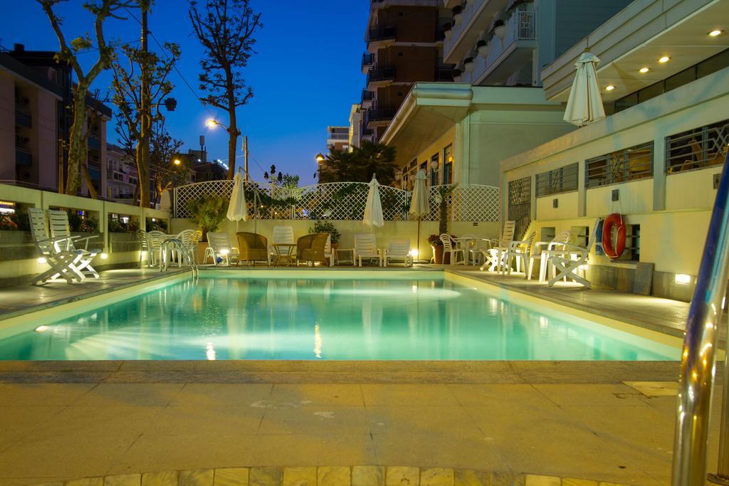 Hotel Nord Est Rimini Esterno foto