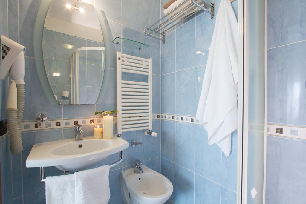 Hotel Nord Est Rimini Camera foto